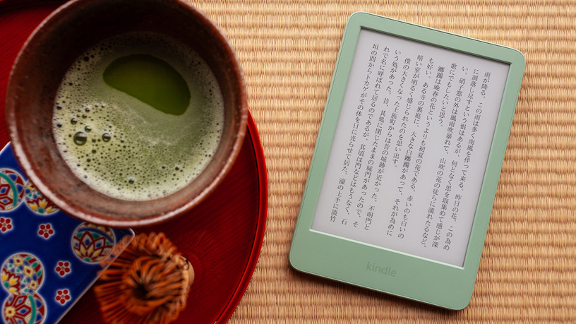 アマゾンKindleが刷新、更新点と選び方まとめ。Scribeは新デザインと新機能・Paperwhiteは過去最大画面に最速ページめくり・無印も明るく見やすく 画像