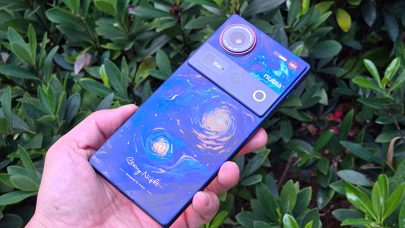 ゴッホの名画と最強カメラが合体！ nubia Z70 Ultra Starry Nightをチェック（スマホ沼） 画像