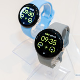 Google Pixel Watch 2発表、常時表示でも24時間駆動にバッテリー ...
