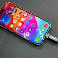 iPhone 15のUSB-C変更に合わせて手持ちの周辺機器を刷新、おすすめアクセサリとその使い方（本田雅一）