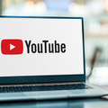 YouTube、動画視聴時に使える会話型AIツールのテストを開始。質問や内容の要約が可能に