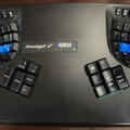 キーボード改造沼、さらなる深みへ。Keychron K11 Proのキーマップを変更して「廉価Kinesis」を作る（小寺信良）