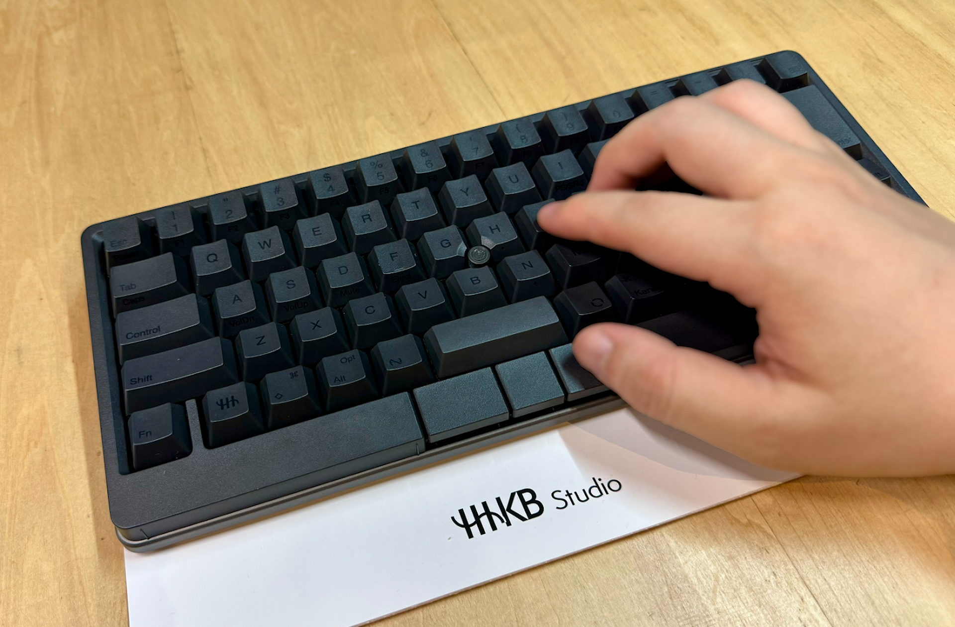 即完売の HHKB Studioが再入荷。ポインタやジェスチャパッド搭載の