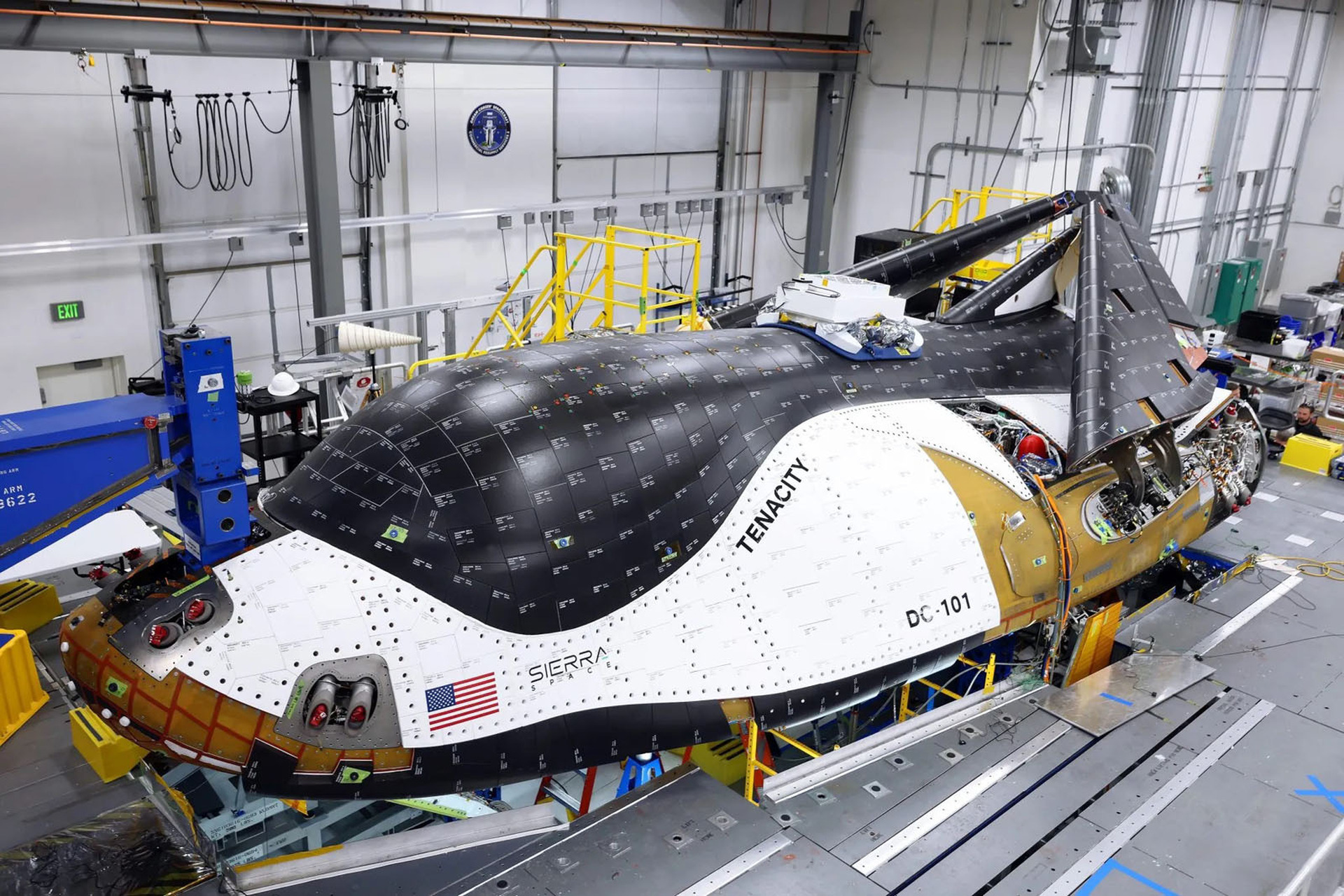 宇宙往還機「Dream Chaser」初の試験飛行へ準備進む。SpaceXと 