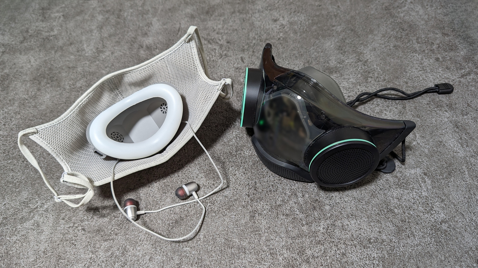声が漏れないマスク型「減音」マイク Privacy Talk は4月下旬発売 