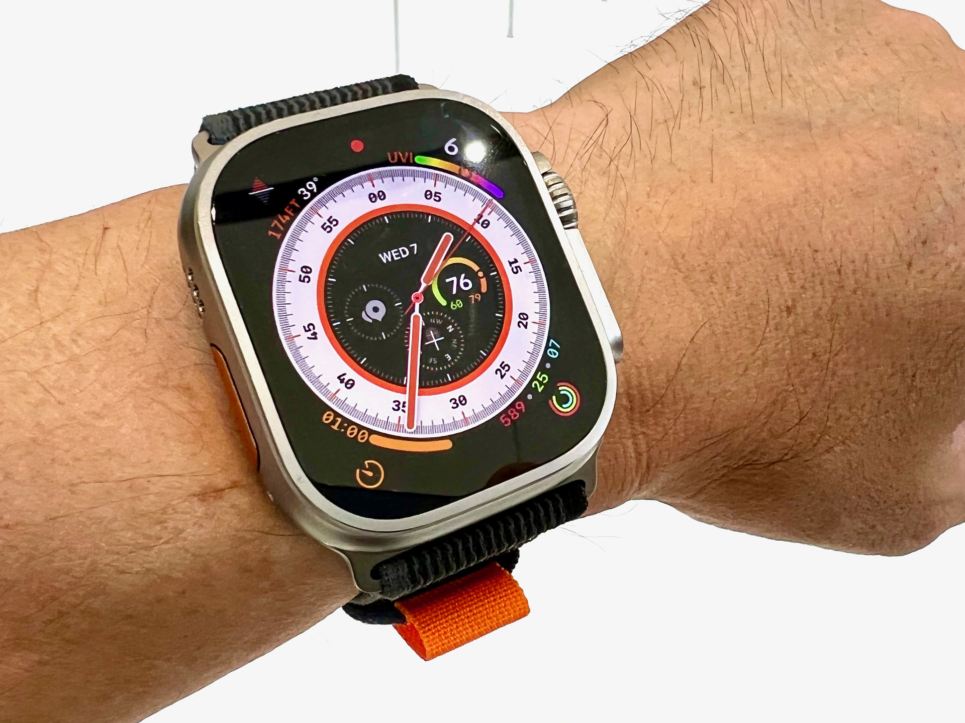 Apple Watch Ultraブラック/グレイトレイルループ