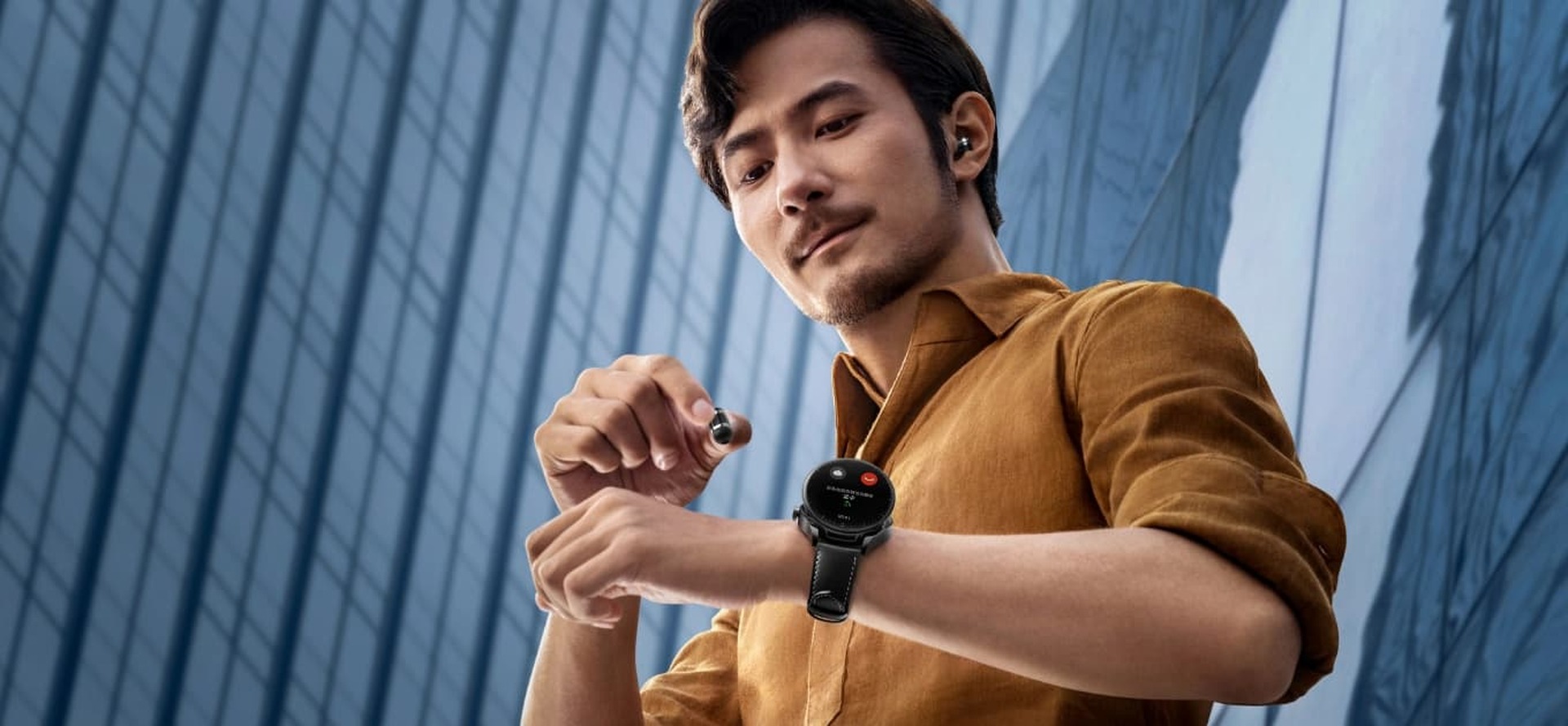 イヤホン内蔵スマートウォッチ HUAWEI WATCH Buds発売。まるでスパイ