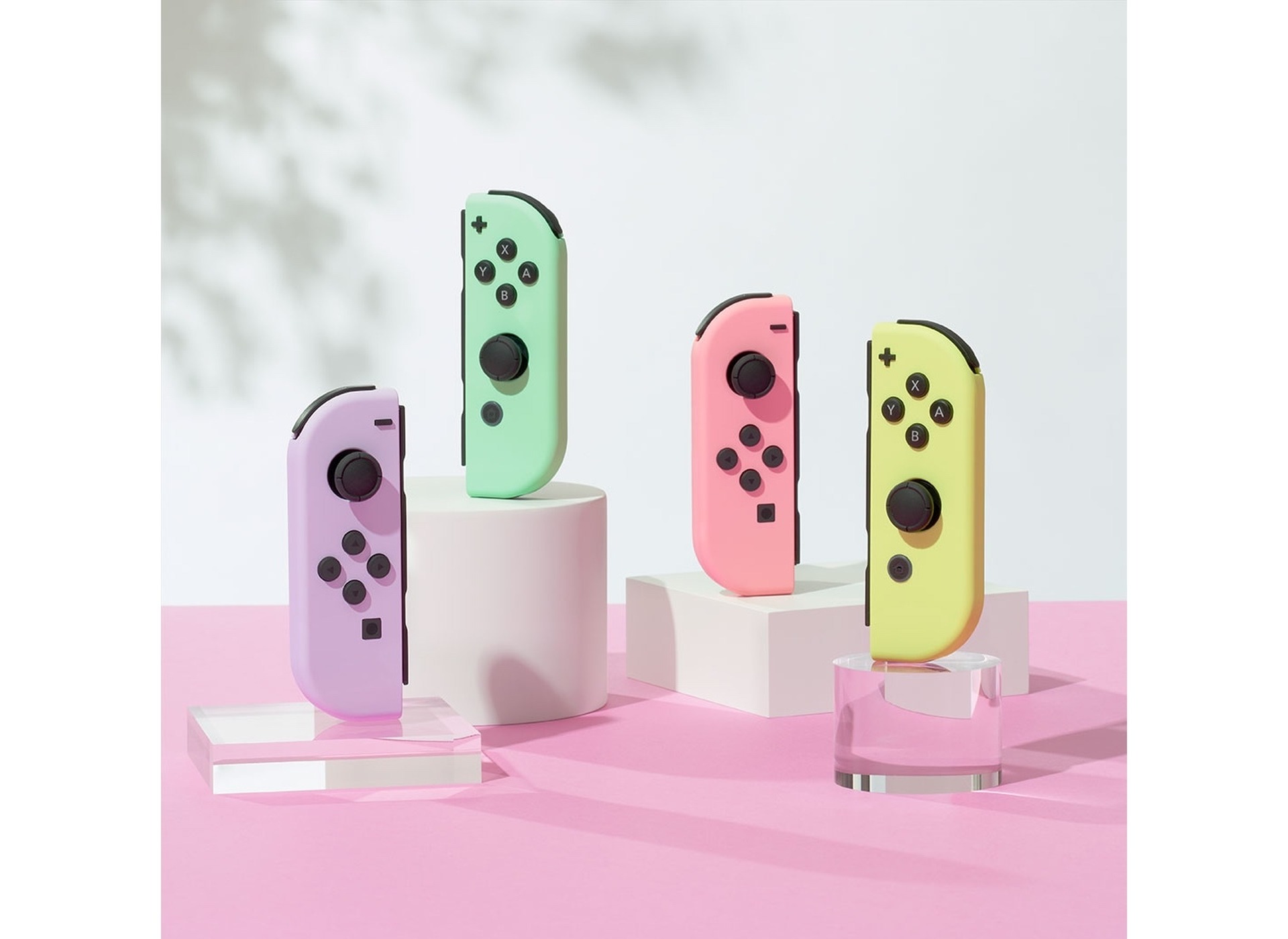 Nintendo Switch Joy-Conにパステルカラーの新色二種。ピンク 