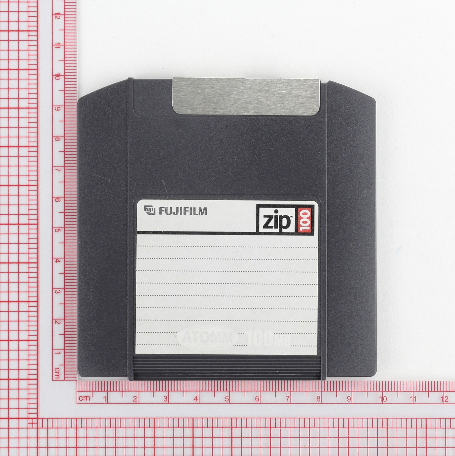次世代フロッピーディスクとして有望視されていた「Zip」（100MB、1994
