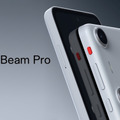 令和のステレオ3Dカメラ XREAL Beam Pro発売。3万円台のスマホ型「空間コンピューティングデバイス」、ARグラスをフル活用