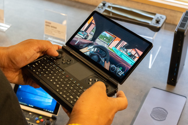 7型クラムシェルのGPD WIN Mini、国内予約開始。12月下旬発売で11万5100円から