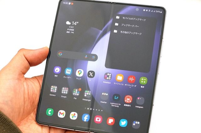 ▲両ディスプレイと外装までがピカピカに蘇ったGalaxy Z Fold5