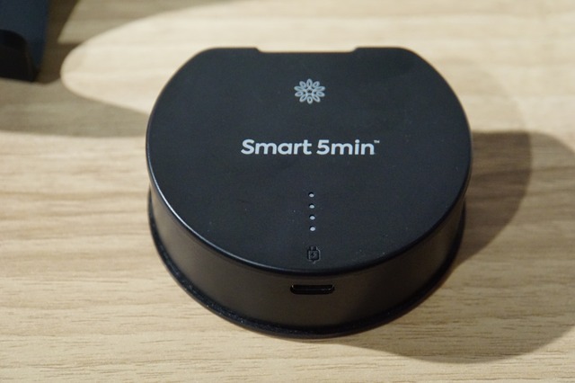 スマートバスマットのissinが「Smart 5min」発表。スマホとバンドで心拍数連動エクササイズ、毎日5分で運動を習慣化