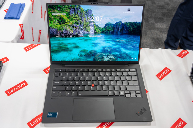 Core Ultra搭載のThinkPad X1 Carbonなど、レノボが最新機種14シリーズを発表