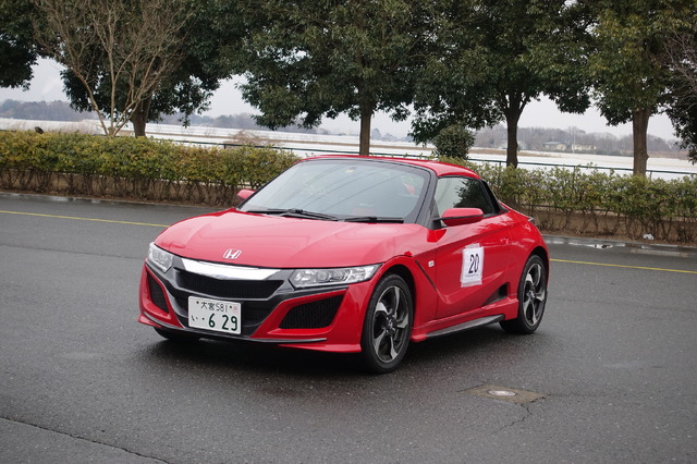 車の買い替えを余儀なくさせた「カーナビのサ終問題」と今どきの「売り方」「買い方」（西川善司のバビンチョなテクノコラム）