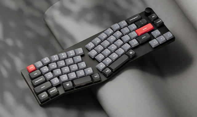 メカニカルキーボードKeychronが7周年記念で最大50％オフのセール中。4月11日16時まで ＃てくのじDeals