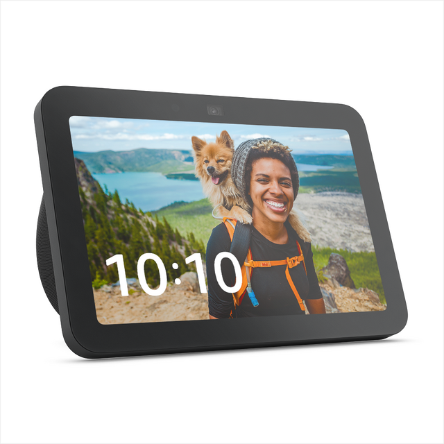 アマゾンEcho Show 8 (第3世代)発売。空間オーディオ技術採用、ビデオ通話や「呼びかけ」対応スマートディスプレイ