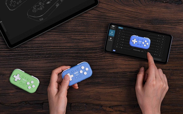 手の中サイズの小型コントローラ8BitDo Micro発売。左手用やリモコンにもなるBluetooth 対応